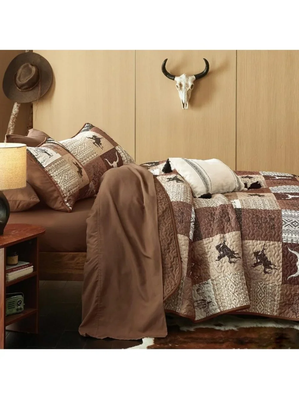 Southwestern Aztec Quilt Set - Rustic Cowboy Ranch Pattern, Reversible King